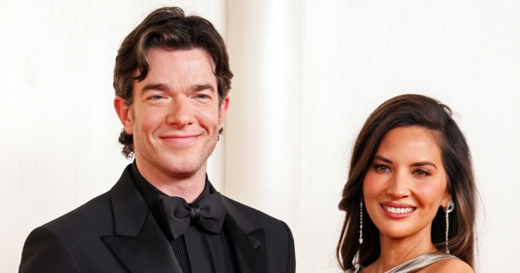 240814 John Mulaney Olivia Munn al 1451 fae8d2