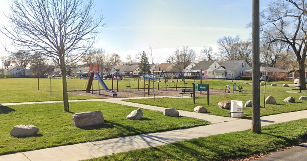 241011 Lloyd H Ryan Playground ew 548p 63bd11