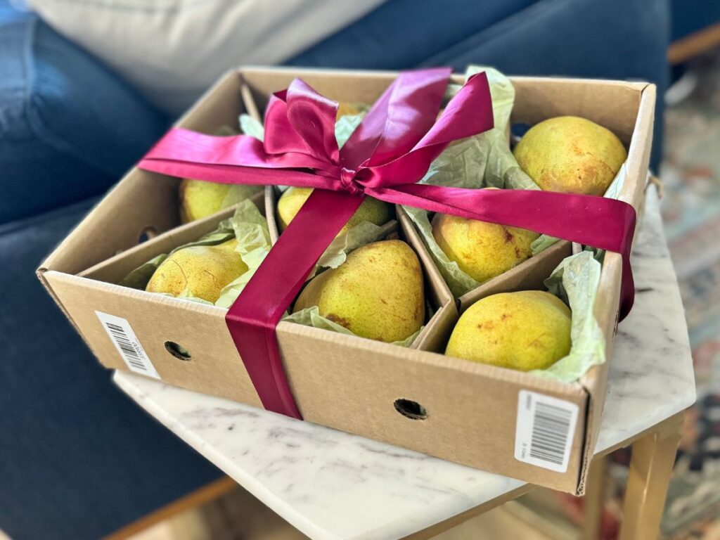 Harry David Gift Box with pears