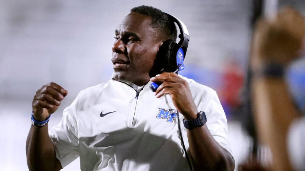 derek mason usatsi