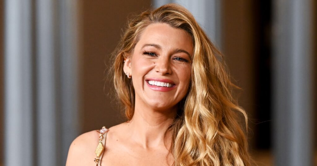 241221 blake lively al 1001 6e693d