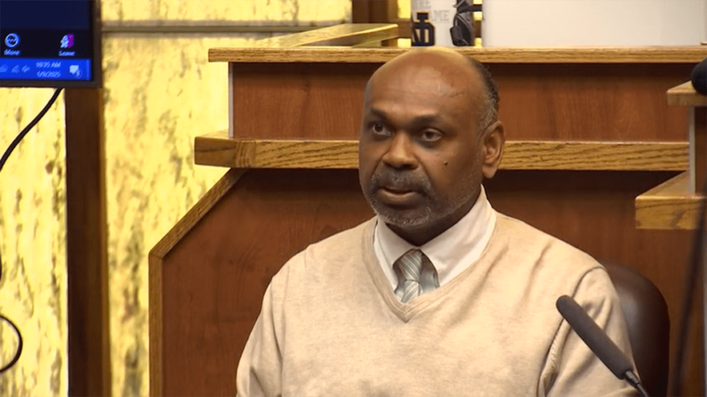 010925 Franklyn Delanoy Williams on the stand