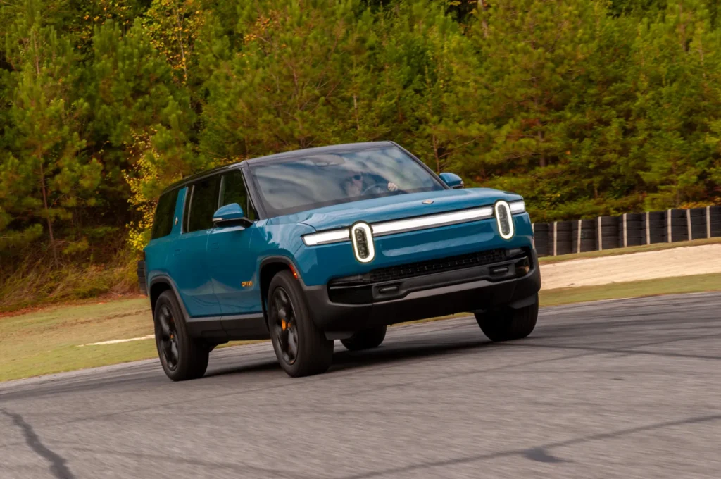 2025 rivian r1s 100951231 h.webp