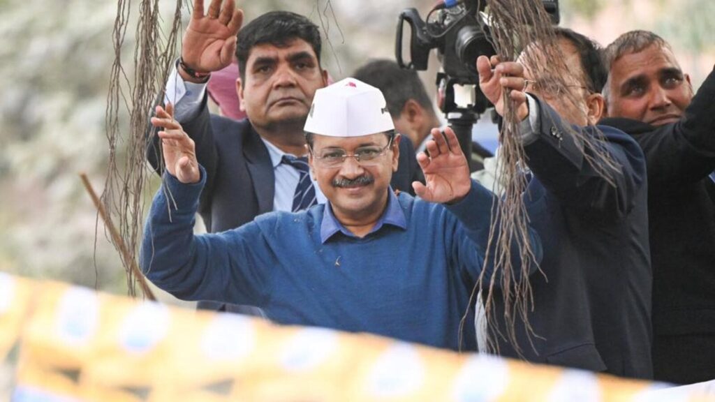 Arvind Kejriwal during campaigning in Kalkaji earl 1739041494606