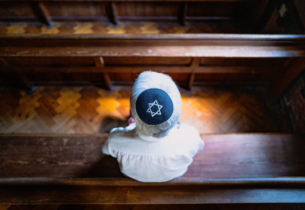 synagogue trump religion politics iStock 1323705182