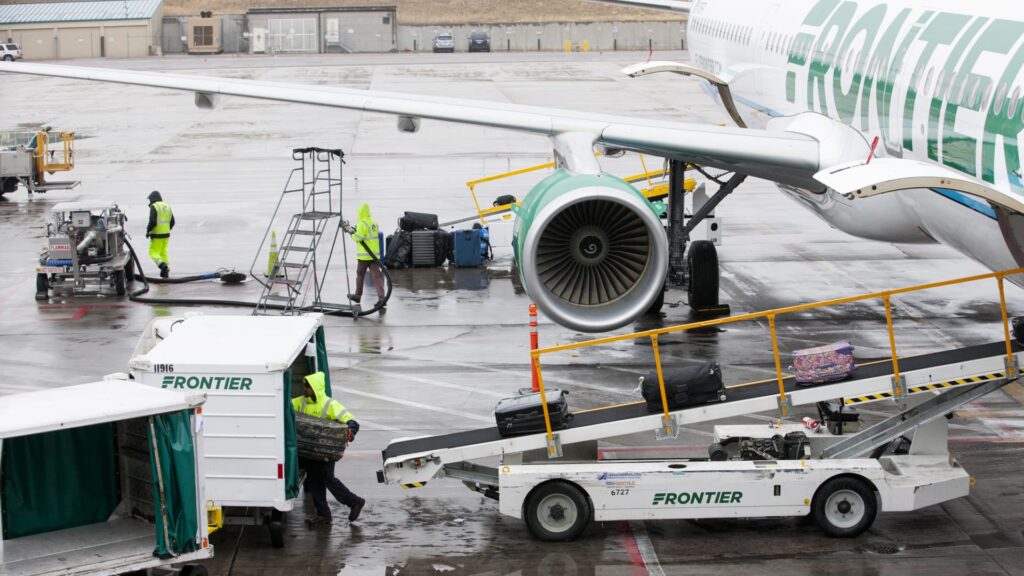 108117490 1742301119692 gettyimages 665373316 FRONTIER AIRLINES