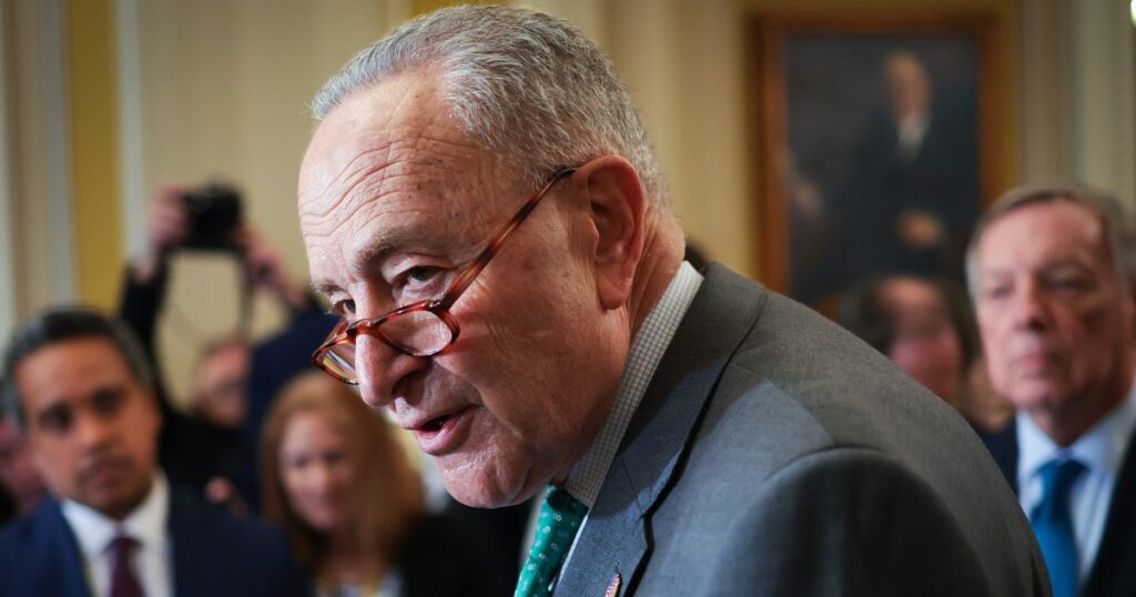 250312 Chuck Schumer aa 609 200532