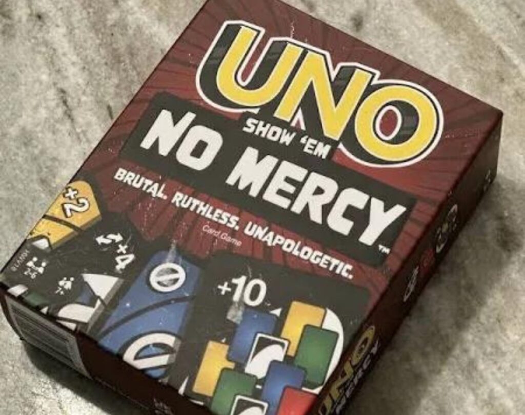 UNO Show Em No Mercy Box