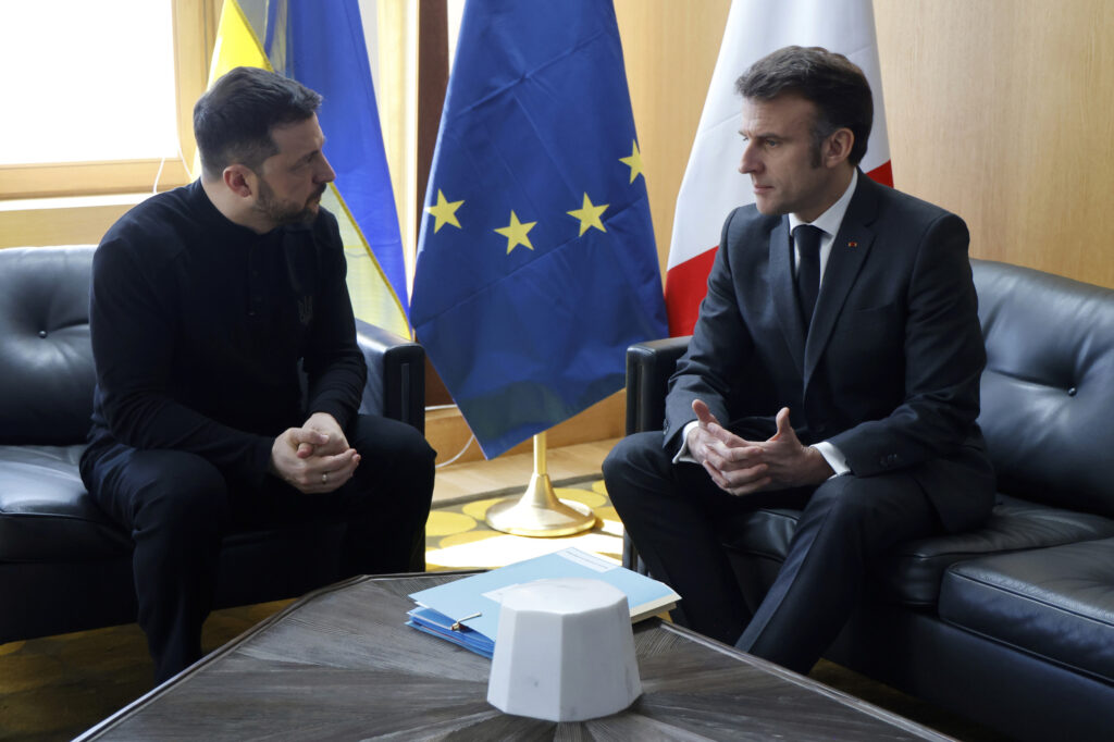 volodymyr zelensky emmanuel macron meeting